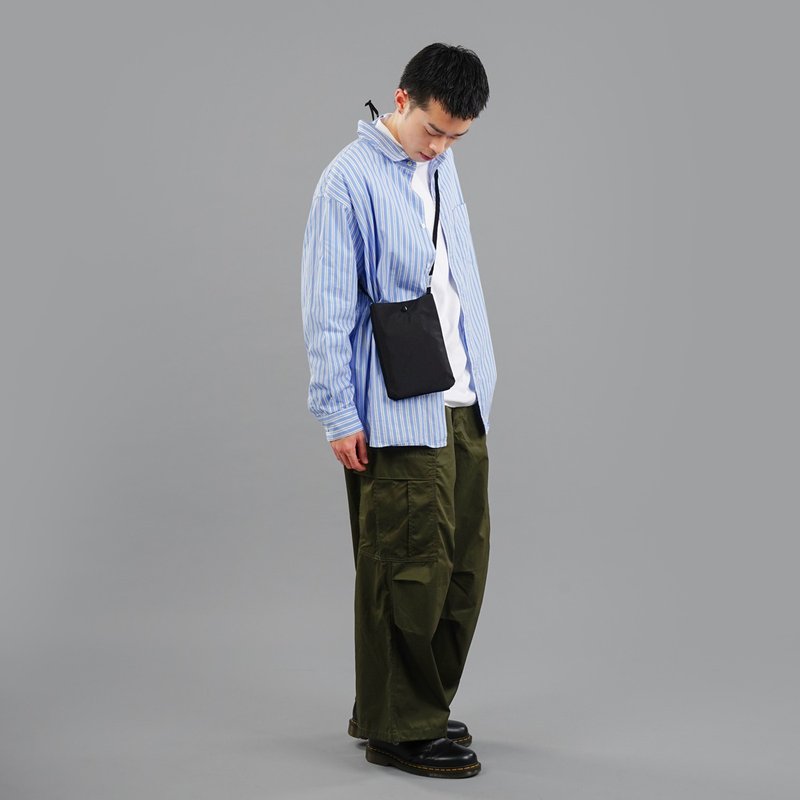 City系列 | 隨身小包 TOM (黑) 迷你斜背包側背包手機袋 - 側背包/斜背包 - 尼龍 黑色
