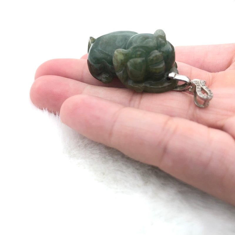 Lucky Pig-Myanmar A Jade Oil Green Pendant Necklace/Birthday/Gift/ - Necklaces - Jade Green