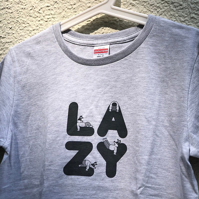 LAZY T-Shirt / Handmade silk printing - Women's T-Shirts - Cotton & Hemp White