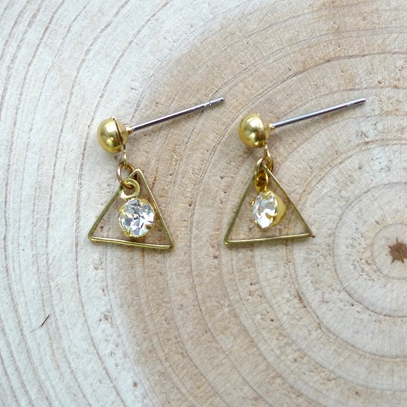 Misssheep-BN33-Simple geometric triangle brass amphibole earrings - ต่างหู - โลหะ 