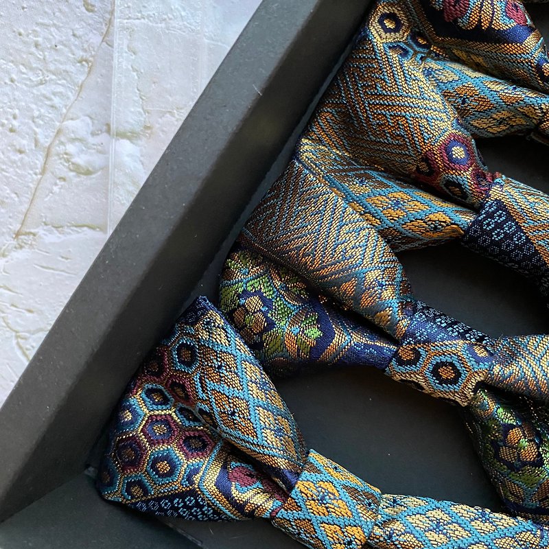 Japanese Brocade Bowtie - Bridal Groom Gift & Wedding Bowtie - Ties & Tie Clips - Polyester Multicolor