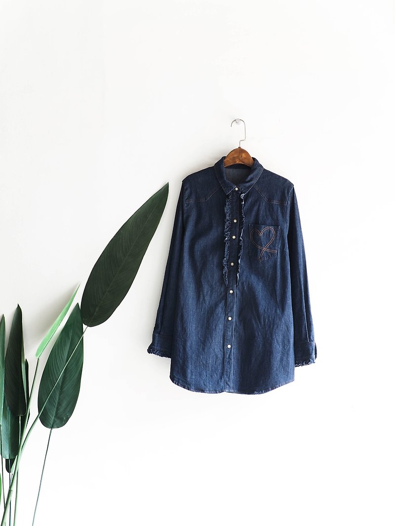 Osaka black blue roll love god embroidery antique cotton denim shirt jacket coat oversize - Women's Shirts - Cotton & Hemp Blue