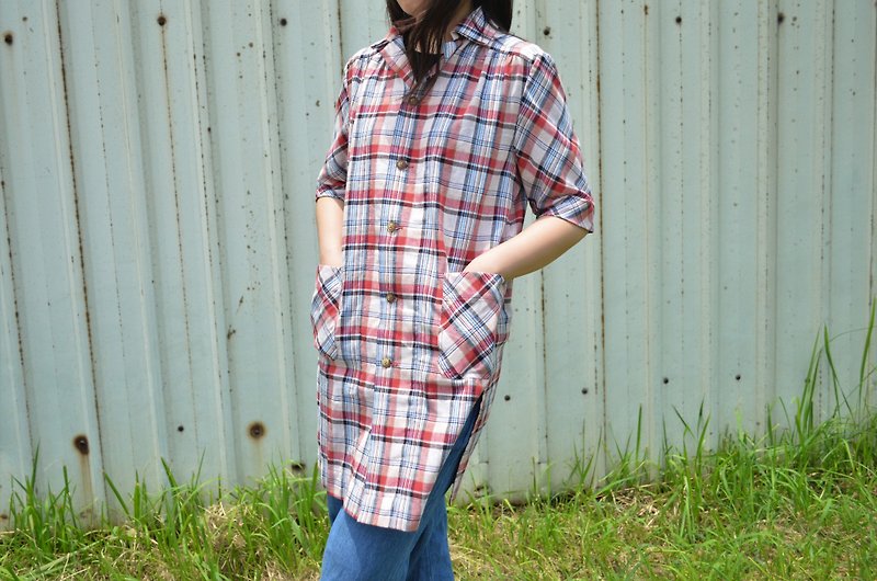 Half Sleeve Casual Plaid H-line shirt - เสื้อผู้หญิง - ผ้าฝ้าย/ผ้าลินิน สึชมพู