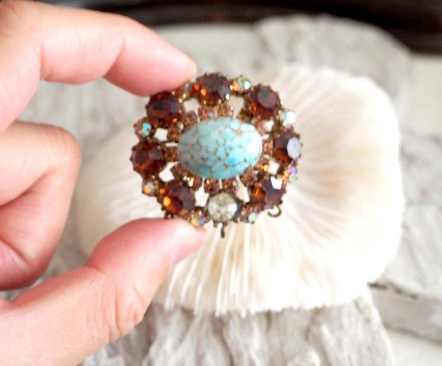 珊瑚 翡翠 ブローチ アンティーク翡翠・珊瑚 ブローチ 髪留め3点セット