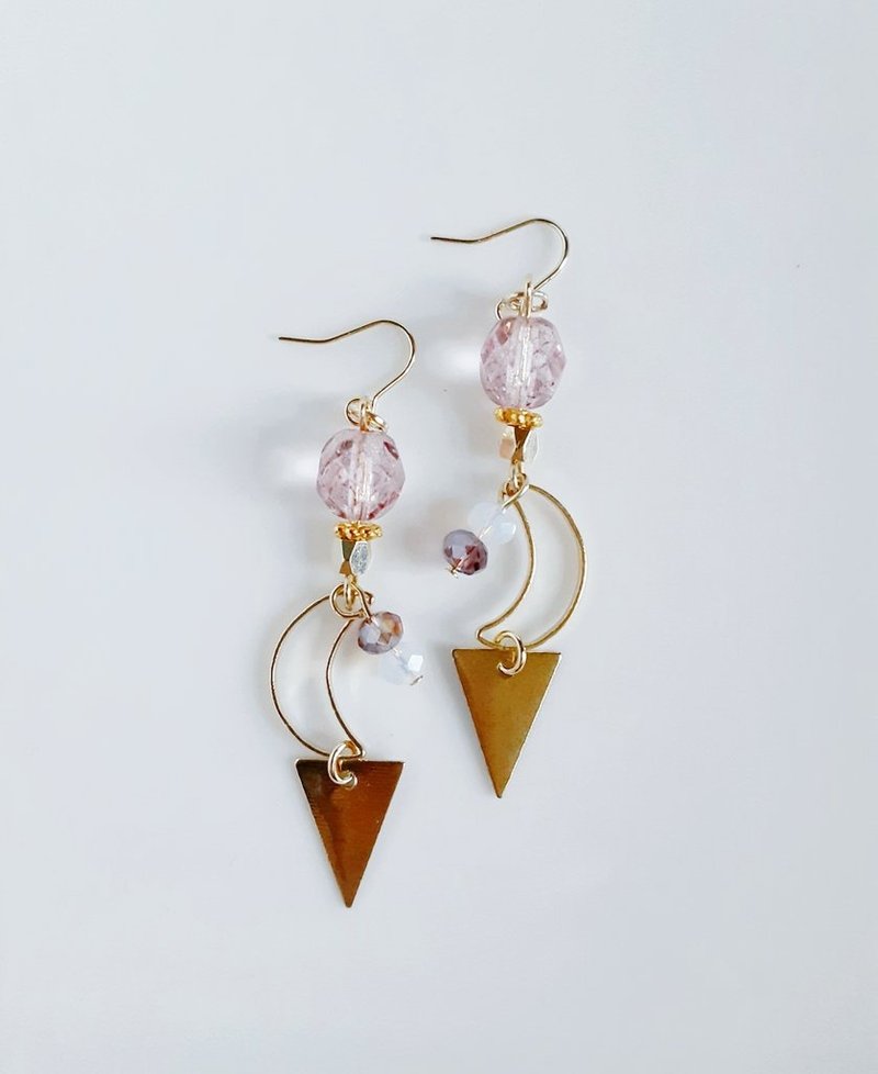 Stylish Czech beads and crescent moon earrings with swaying triangular parts and small glass beads. Gentle pink-purple gift. Can be changed to allergy-friendly earrings or Clip-On. - Earrings & Clip-ons - Glass Pink