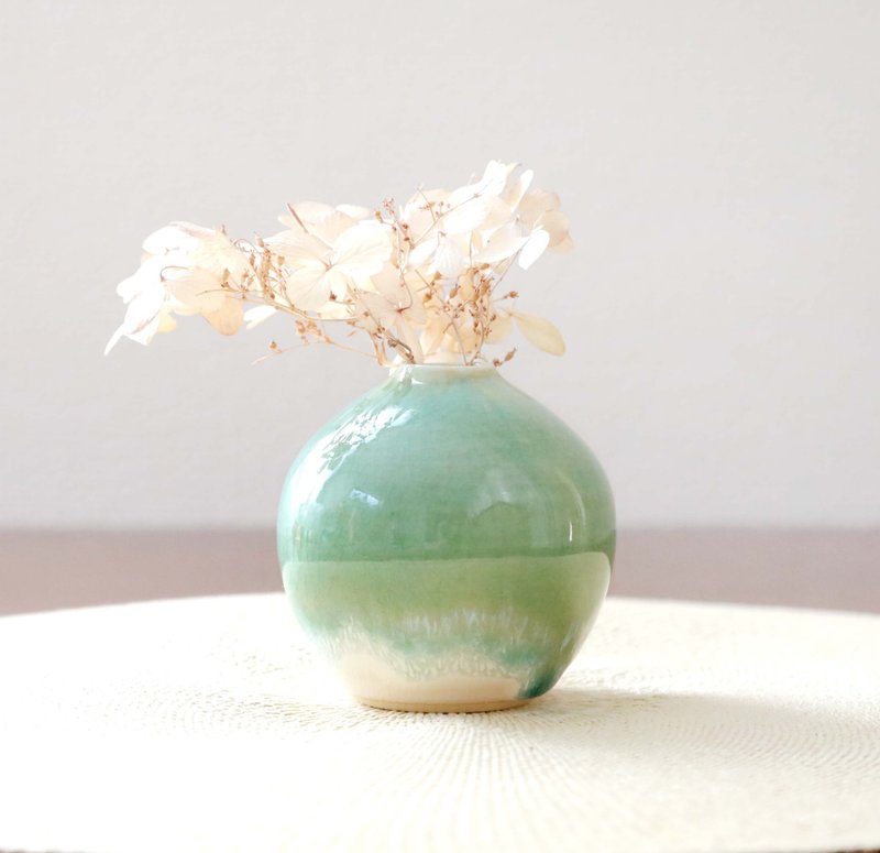 流れるトルコブルーの一輪挿し - 花瓶/花器 - 陶 綠色