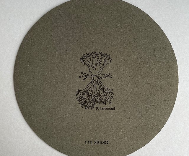 Plant Vegan Leather Plant Laser Engraving Mouse Pad - He Qimei