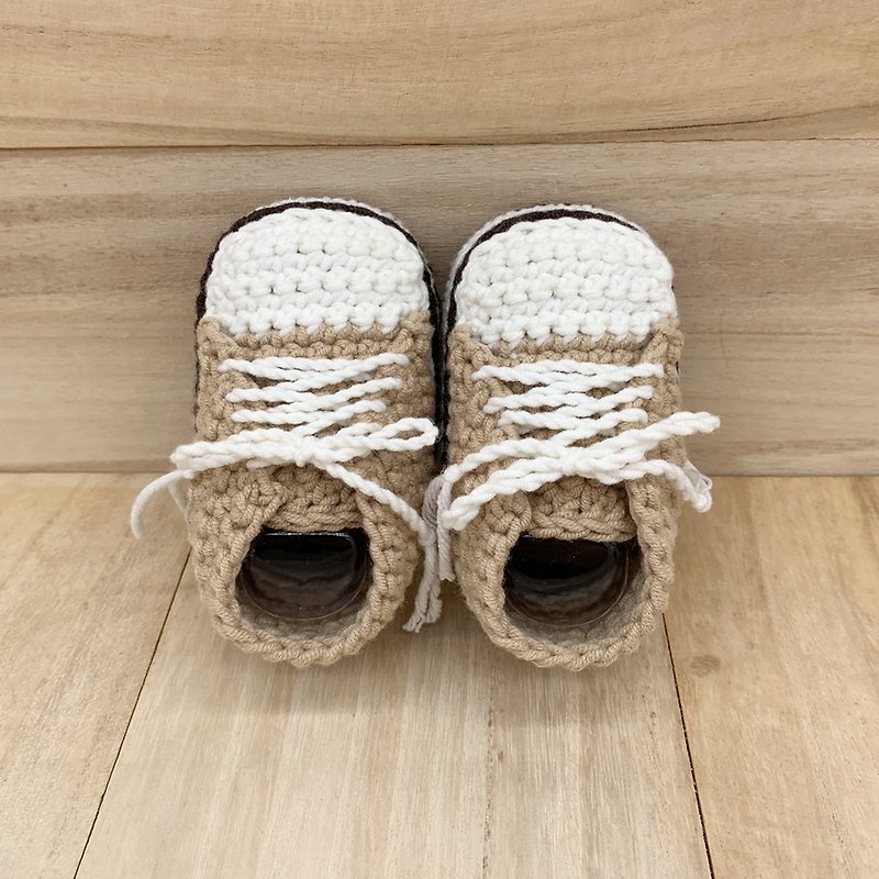 スタイリッシュなベビースニーカー-ブラウンコットンかぎ針編みの靴-手作りの幼児用ブーティ - キッズシューズ - コットン・麻 ブラウン