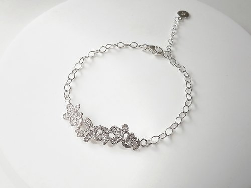 S.Lee Metal Art & Jewellery S Lee 蕾絲創作系列 玫瑰 手鍊/手環 (925銀 )