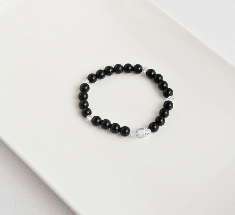Evernight Lucky Star #4 Obsidian Black Onyx - Bracelets - Gemstone Black