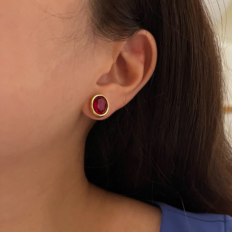 •DANIEL• Old European and American Swarovski luxurious red crystal earrings - ต่างหู - โลหะ สีแดง