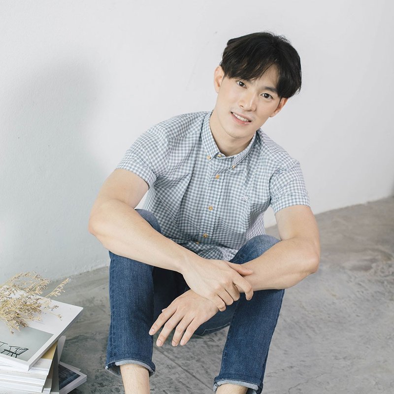 (SIZE S) SHIP // blue grey check // men short sleeves - 男襯衫/休閒襯衫 - 棉．麻 藍色