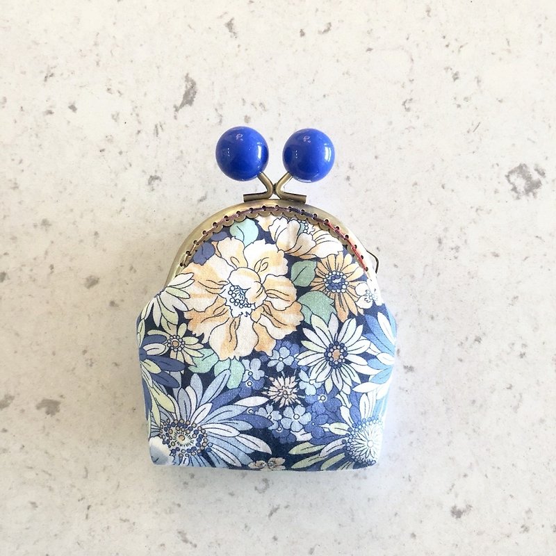 Little Rainbow Candy Mouth Gold Coin Purse-Blue Flower - กระเป๋าสตางค์ - ผ้าฝ้าย/ผ้าลินิน สีน้ำเงิน