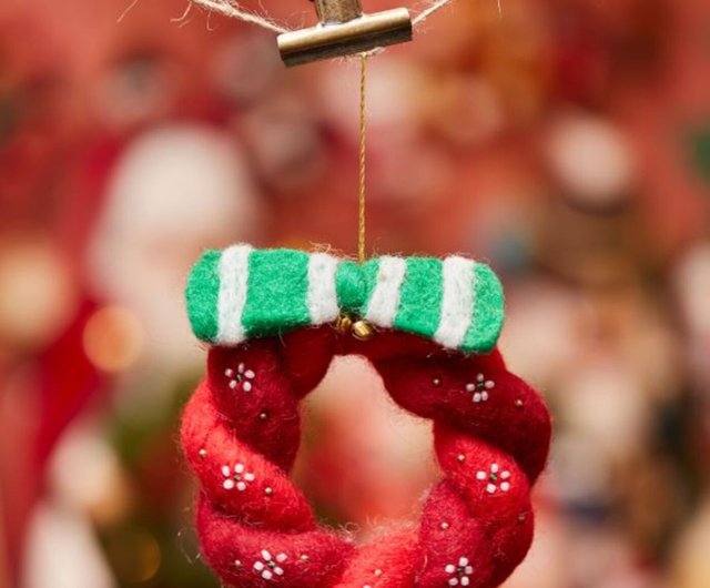 プチポアン刺繍のサンタ　ミニミニリース　オーナメント プチポアン刺繍のサンタ ミニミニリース オーナメント プチポアン刺繍