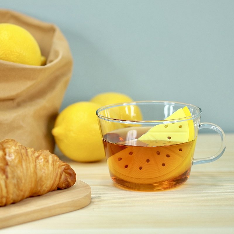 Lemon Tea Infuser │ tea set / tea leaves - Teapots & Teacups - Plastic Yellow