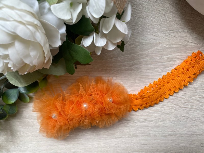 Small flower orange baby headband - หมวกเด็ก - วัสดุอื่นๆ 