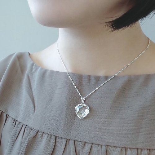 Joyce Wu Handmade Jewelry 天然白水晶 大愛心切割 純銀項鍊 15mm