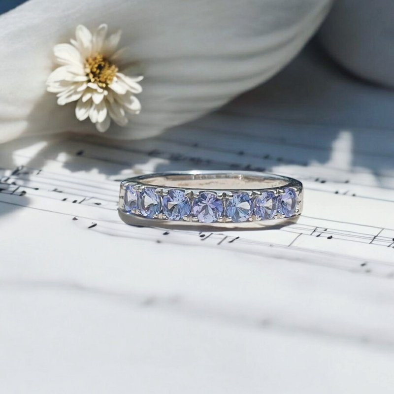 Tanzanite ring in Silver with white gold plated setting - 戒指 - 寶石 藍色