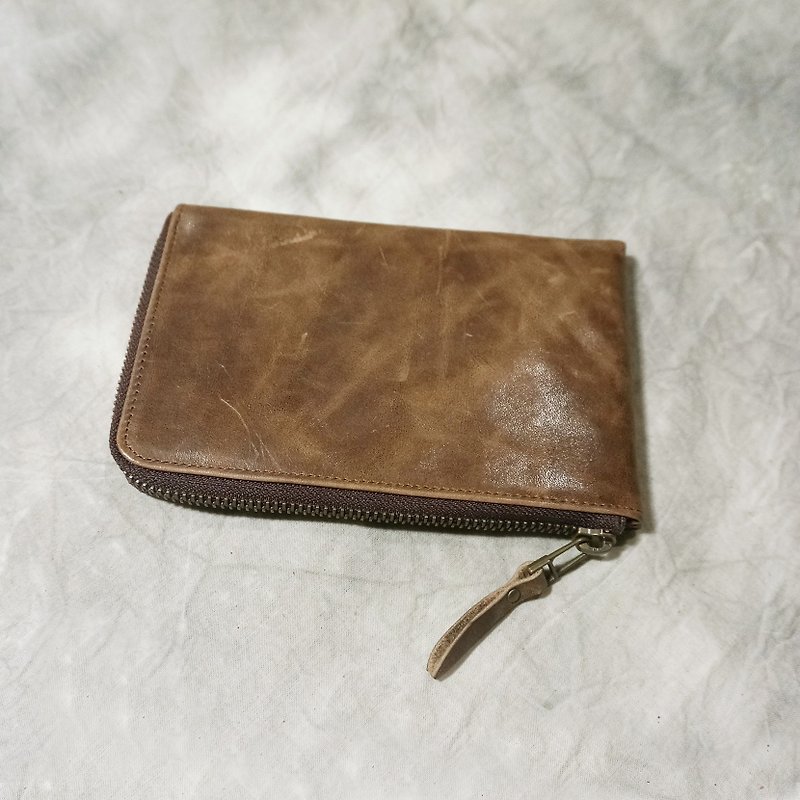 Sienna leather coin purse is not full of L-shaped zipper - กระเป๋าสตางค์ - หนังแท้ สีนำ้ตาล