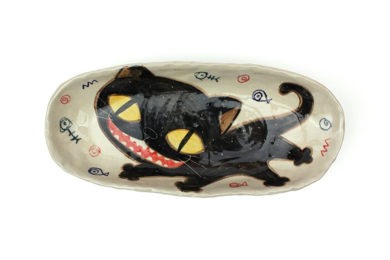 Nice Little Clay handmade large oval six-legged plate big black cat 0305-31 - Plates & Trays - Pottery White