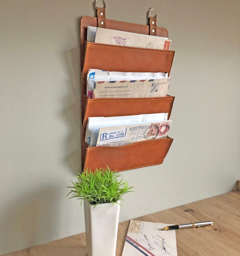 Leather wall mail pocket, leather wall pocket organizer, Leather wall organizer - 居家收納/收納盒/儲物盒 - 真皮 多色