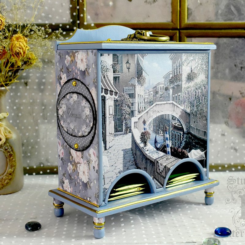 Blue Tea house with the image of Venice - Storage - Wood Blue