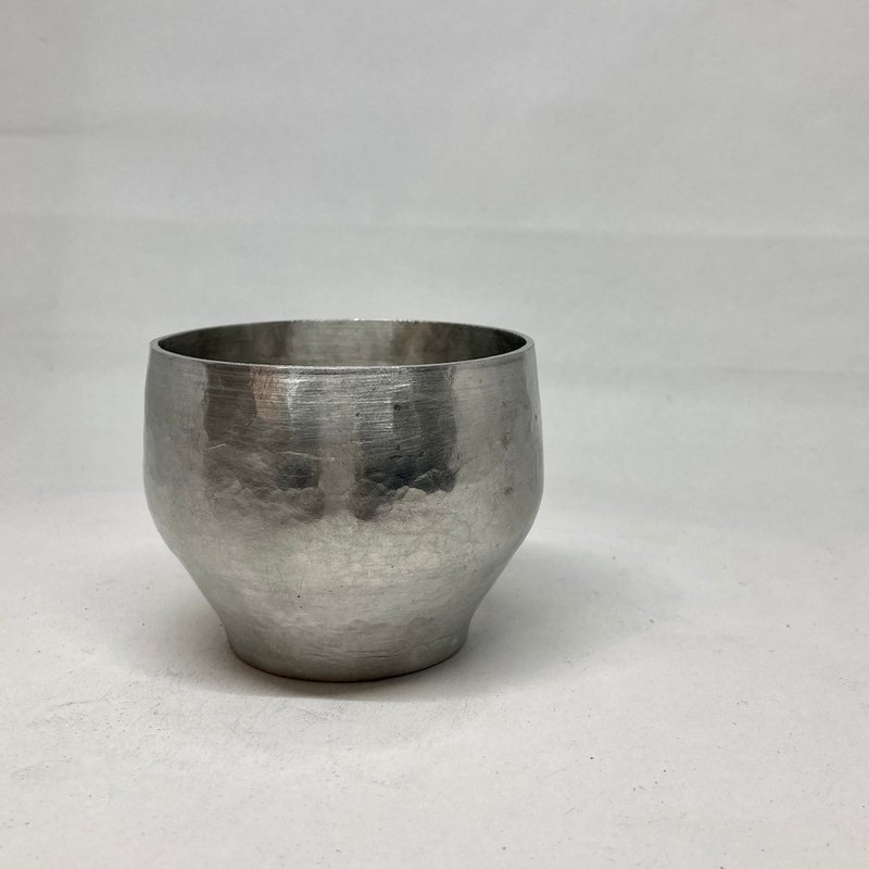 Sake cup/shochu cup/cup-shaped pure tin wine cup, Qing metallurgist hand-forged pure tin cup - แก้วไวน์ - โลหะ 