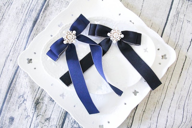 Noble dark little princess bow hair tie - ผ้ากันเปื้อน - ผ้าฝ้าย/ผ้าลินิน สีน้ำเงิน