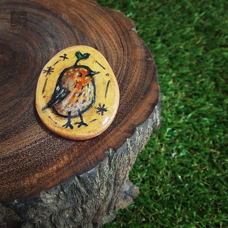 手繪小鳥木製徽章 - 胸針/心口針 - 木頭 咖啡色