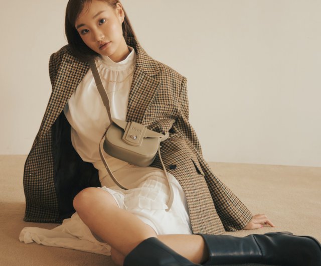 aver mini c_gray / クロスバッグ / 5カラー - ショップ ffroi