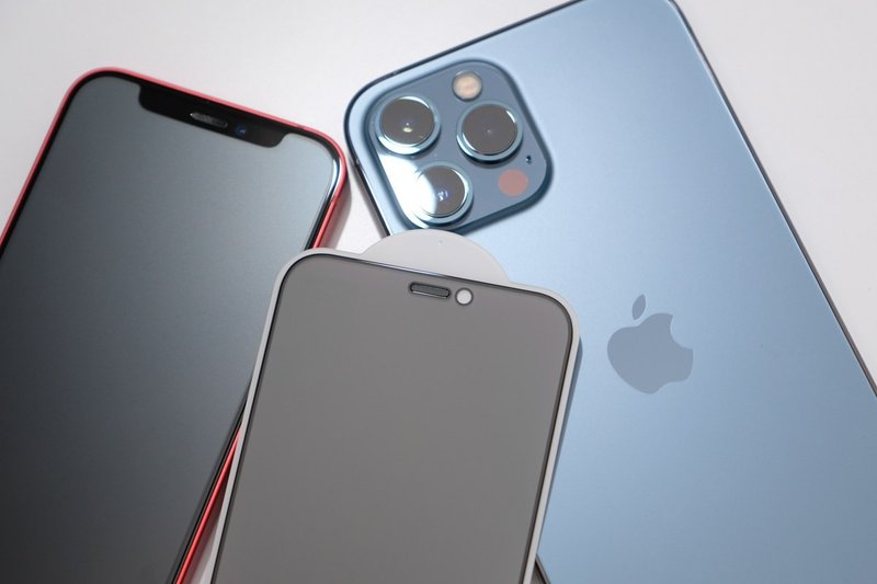 iPhone12防窺玻璃保護貼-獨享視界 - 手機配件 - 玻璃 
