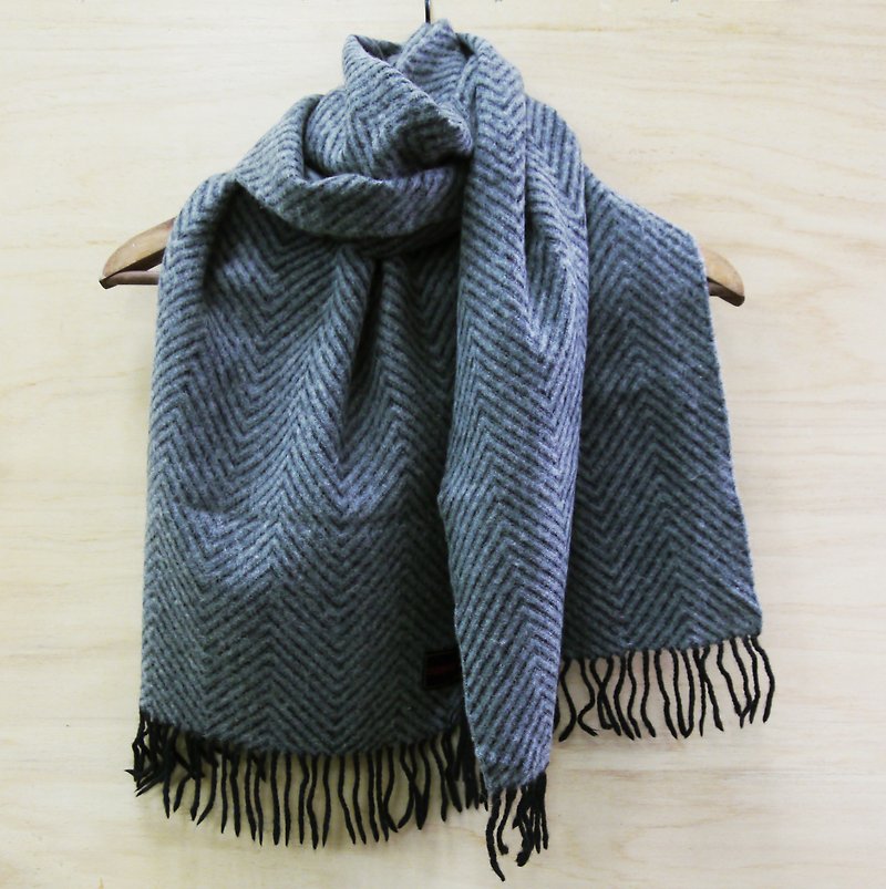 FOAK vintage Kashmir thick gray black pattern scarf - ผ้าพันคอ - ขนแกะ สีเทา