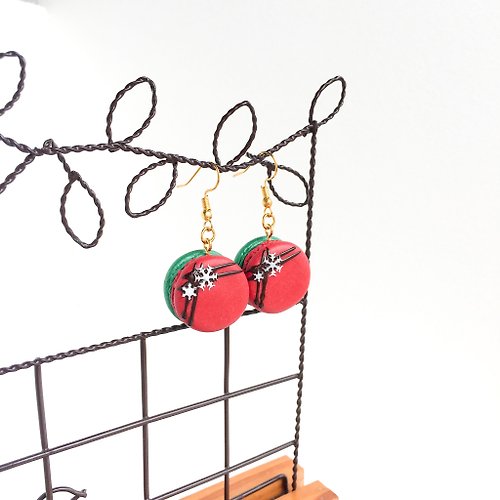 蜜斯手作 Mistory's Handmade 雪花馬卡龍--聖誕(紅綠雙色) 耳環 單支 甜點飾品 聖誕節 交換禮