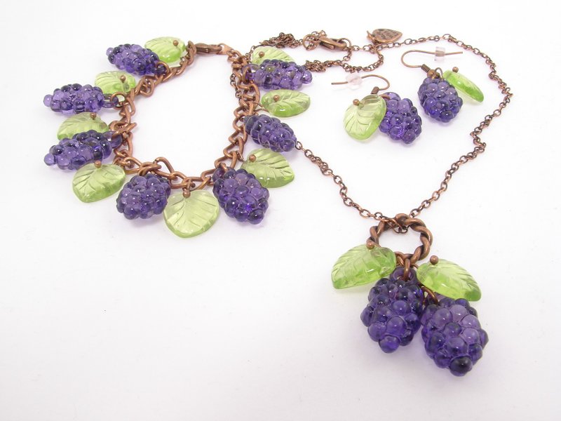 Purple Green Blackberry Berries Jewelry Set Bracelet Earrings Pendant Necklace - 項鍊 - 其他材質 紫色