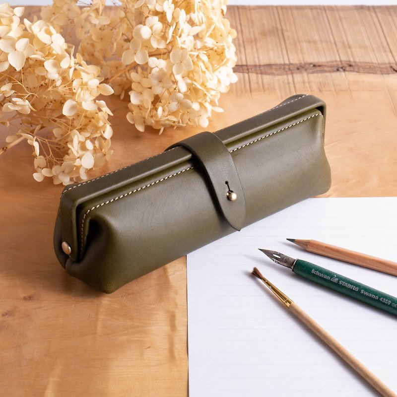 真皮 鉛筆盒/筆袋 綠色 - Italian leather pen case Paka-pen #Olive [Enrollment celebration] [Job celebration] [Customizable gift]