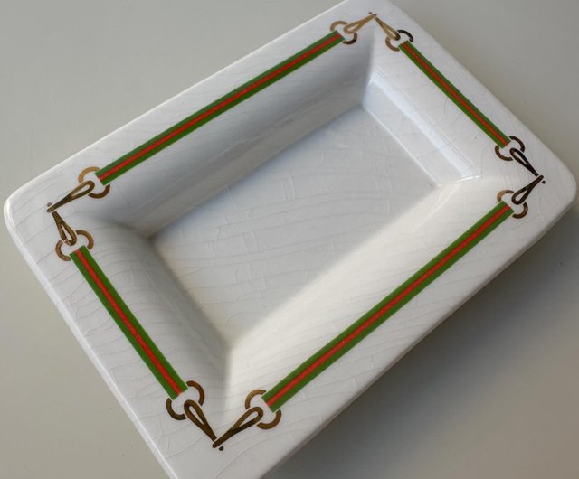 GUCCI クラシックレッドリボン x ホースビット チェーン 磁器プレート