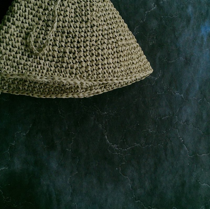 手織材料包－輕便捲心遮陽草帽－微草色 - 編織/羊毛氈/布藝 - 棉．麻 