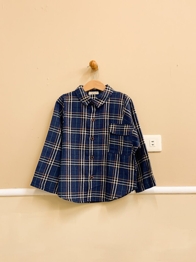 [Seasonal sale] Boys Korean plaid handsome shirt - Women's Tops - Cotton & Hemp Blue