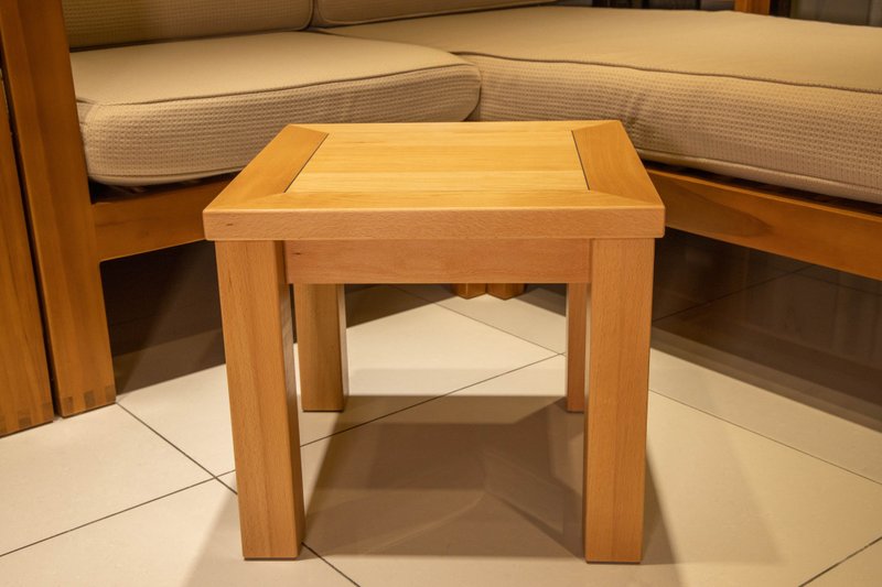 [Must be wood] Beech small coffee table-with dark draw - เฟอร์นิเจอร์อื่น ๆ - ไม้ สีนำ้ตาล