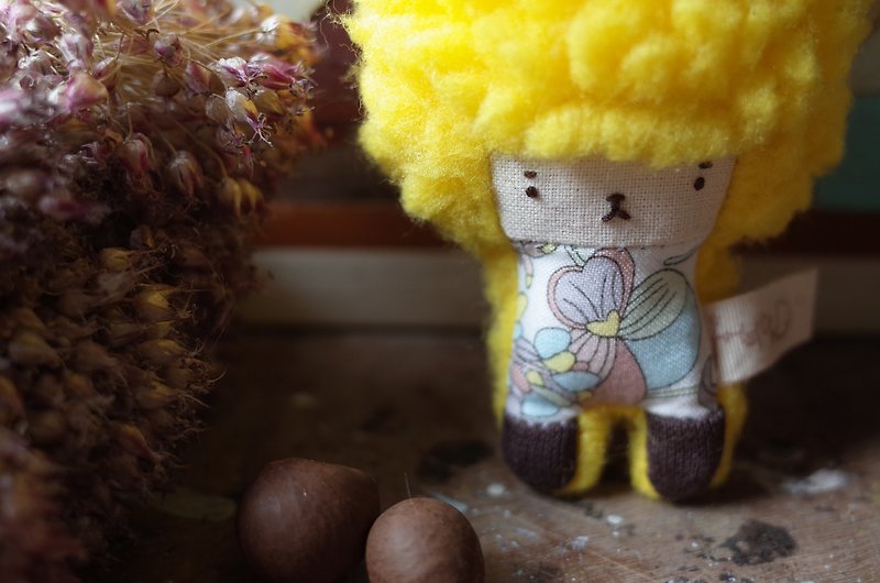 Doll Bunny - Sun Hair - Pink Flowers - 2018004 - Keychains - Cotton & Hemp Yellow