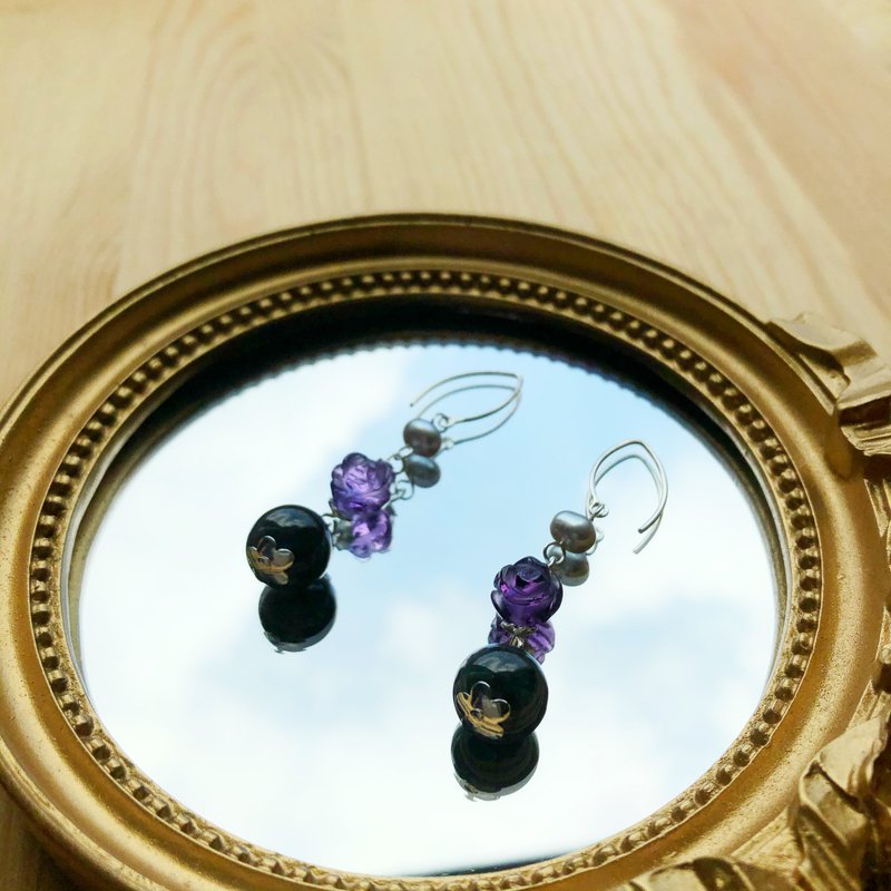 Purple rose earrings - ต่างหู - วัสดุอื่นๆ สีม่วง