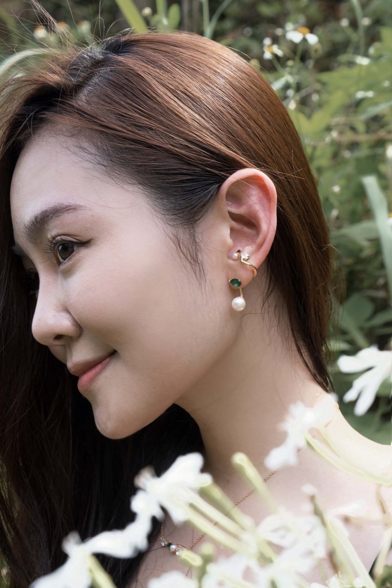 瞬息萬變珍珠耳扣 925銀厚鍍18K金Vario Pearl Earcuff - 耳環/耳夾/耳骨夾 - 純銀 金色