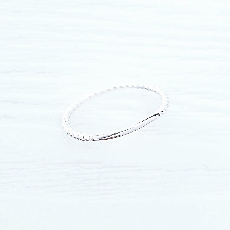 SIMPLICITY簡約系列-客製化麻花 純銀 黃銅 細戒指 - 戒指 - 其他材質 銀色