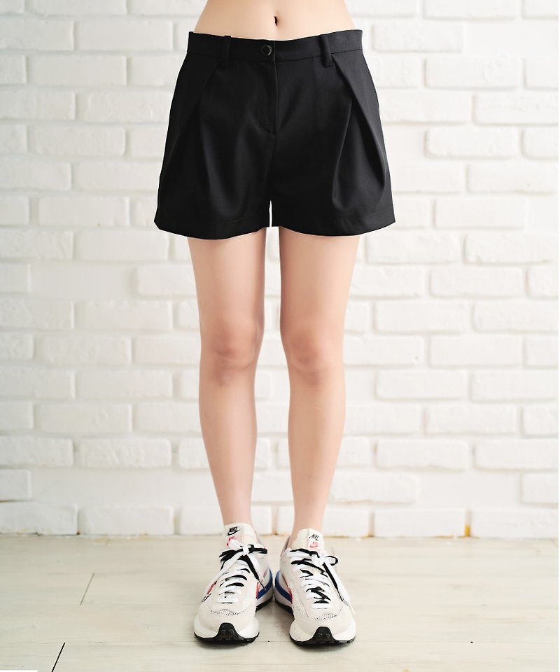 Discount Shorts_Black Italian Fabric - Women's Shorts - Wool Black
