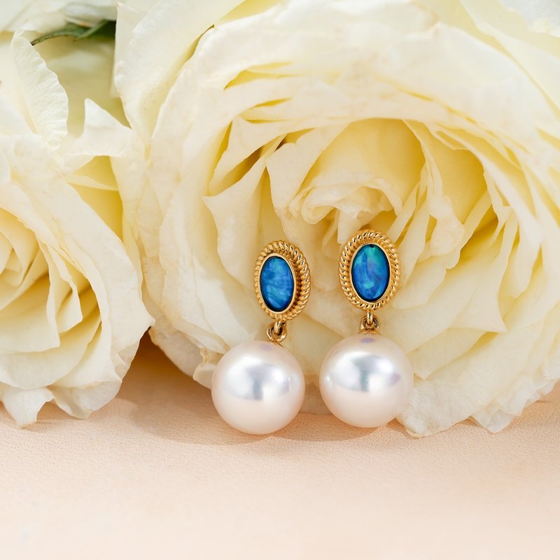 Akoya | Classic Opal | 18K Gold Earrings - Earrings & Clip-ons - Pearl 