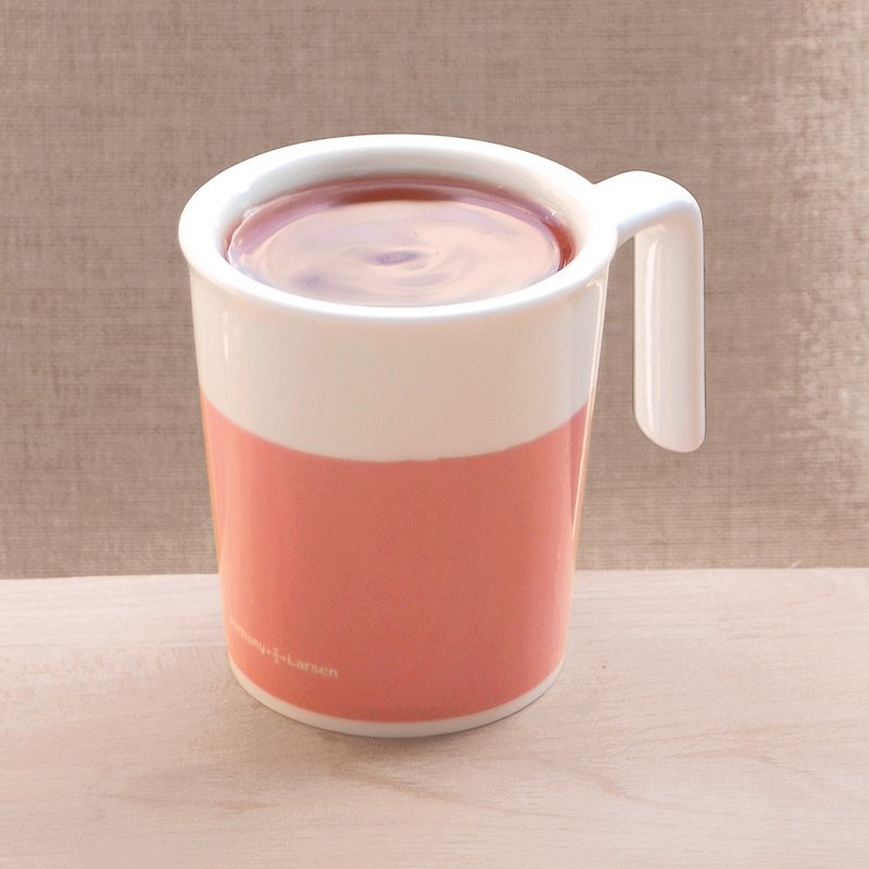 Raspberry In Kissing Mug - Mugs - Porcelain Pink