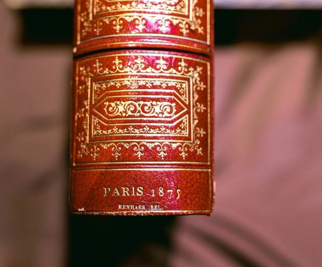 アンティーク本 500x0.jpg