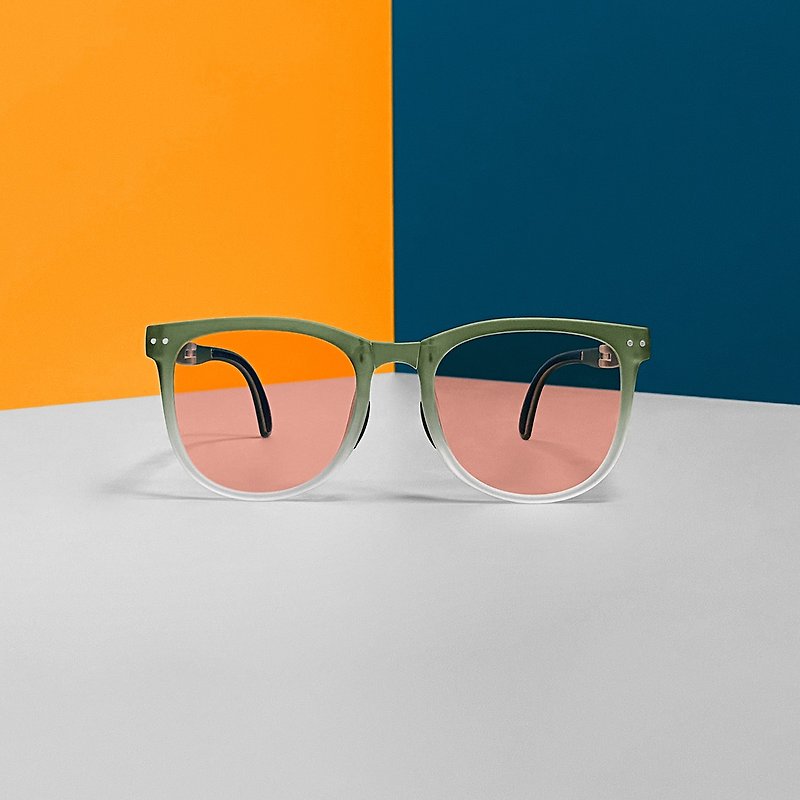 SUNFOLD | UV400 輕量化折疊太陽眼鏡 - 太陽眼鏡/墨鏡 - 塑膠 