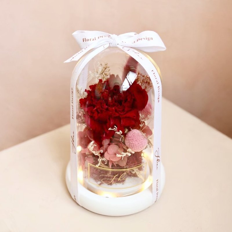 Classic Red Everlasting Carnation Glass Bell Jar (This model has special lighting effects) - Medium - ช่อดอกไม้แห้ง - พืช/ดอกไม้ สีแดง