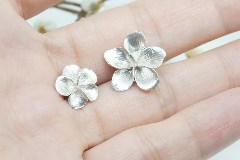 Fancy Snow/Tung Blossom/Pure Silver Earrings (Large) - Earrings & Clip-ons - Other Metals Silver